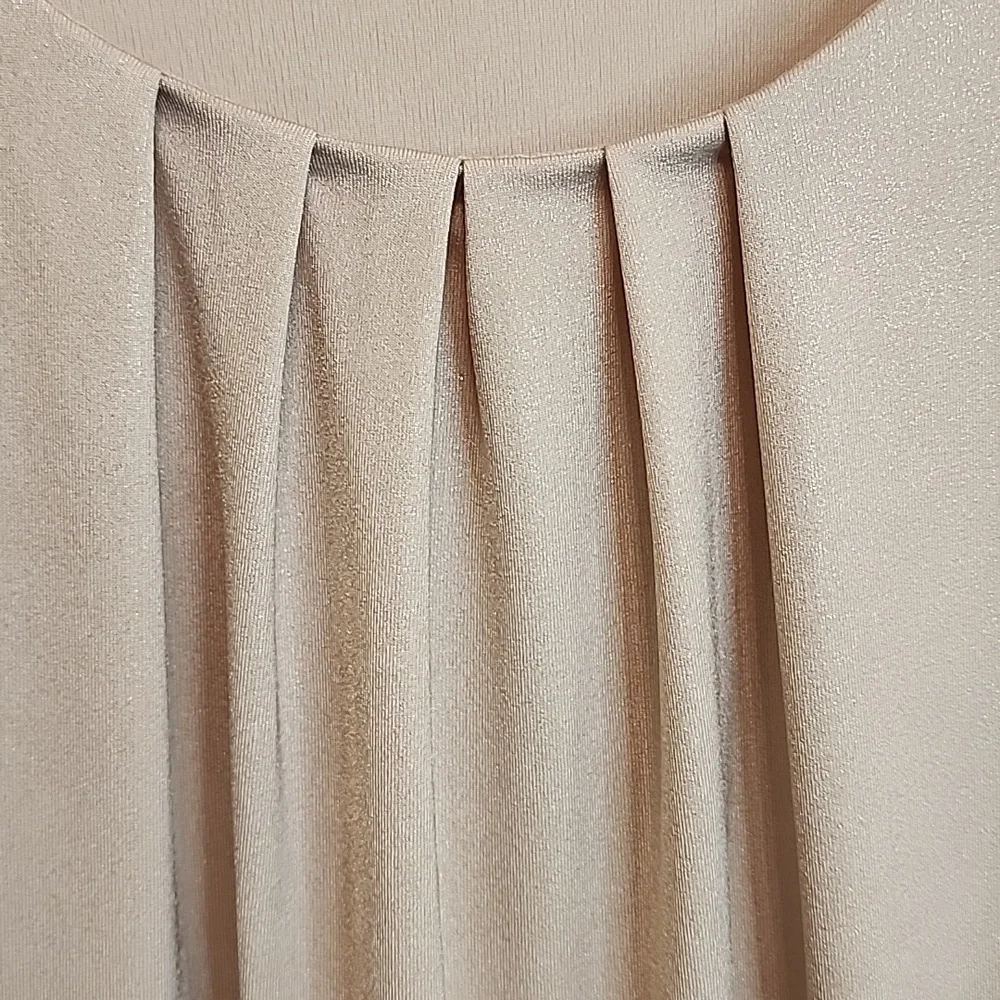 CHICOS Silver Dressy Tank Top Pleated Front Metallic Material Lined In Front